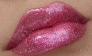 Gloss com Glitter: O Novo Vício das Apaixonadas por Beleza