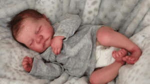 Como Cuidar de um Bebê Reborn? Descubra os Segredos