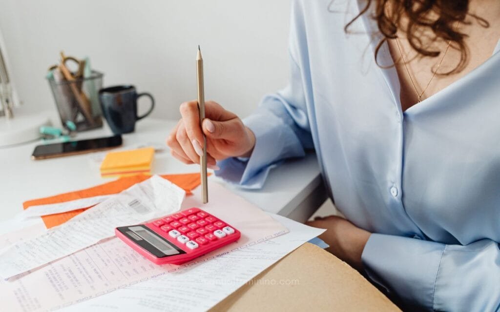 Como organizar finanças pessoais ganhando pouco