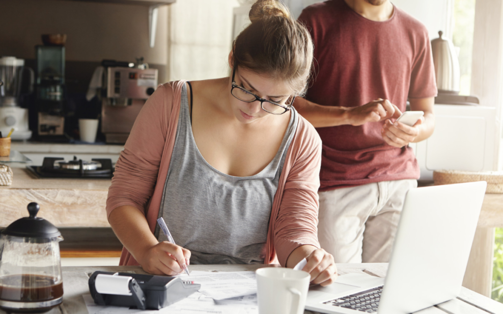Como organizar finanças pessoais ganhando pouco