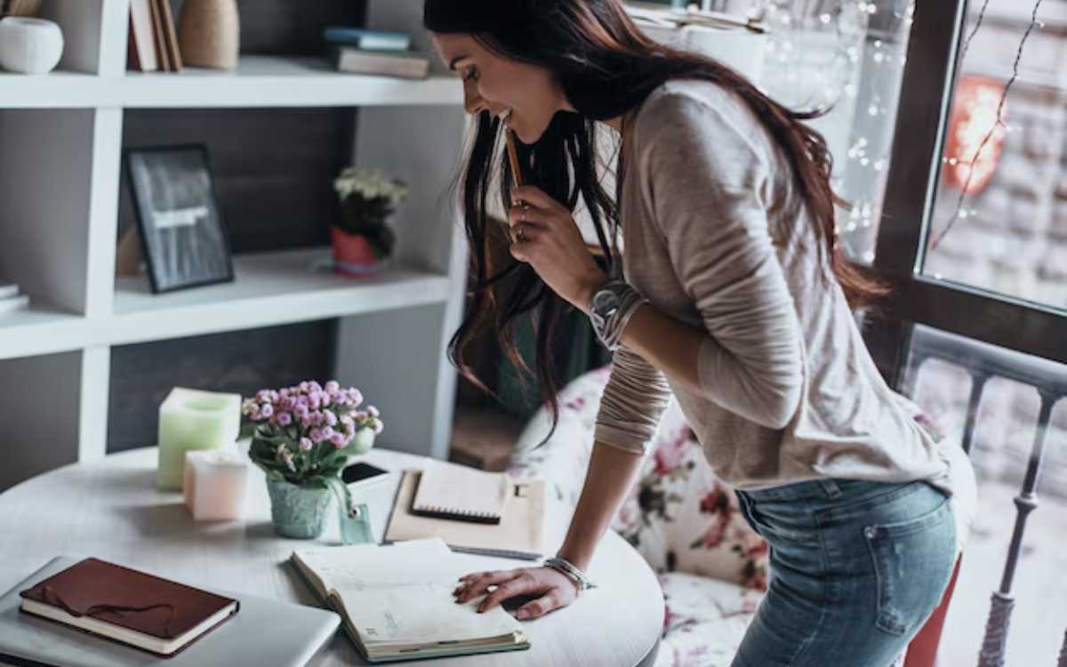 5 hábitos de organização das mulheres que dominam as próprias finanças