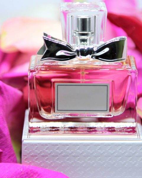 perfumes femininos para presentear no Dia dos Namorados