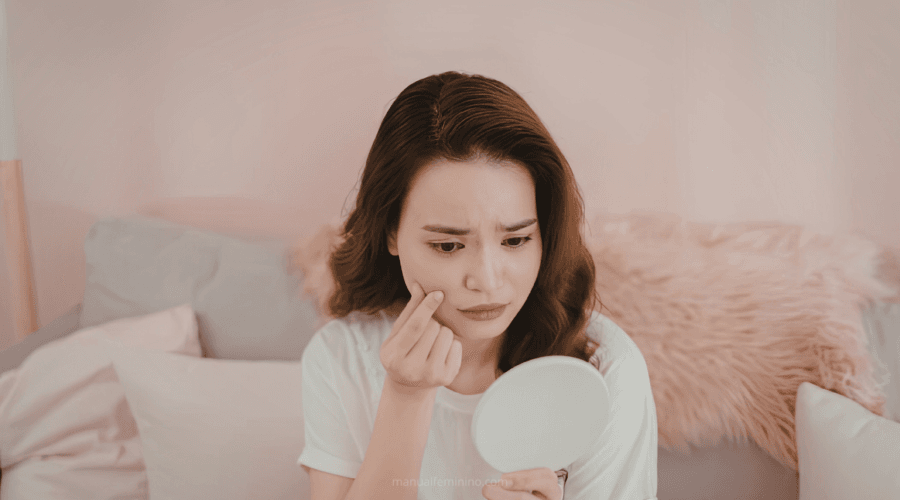 Erros na rotina de skincare que podem estar envelhecendo sua pele