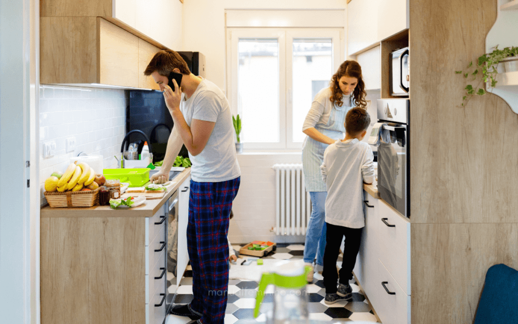 Como organizar a rotina da família sem virar cobrança o tempo todo